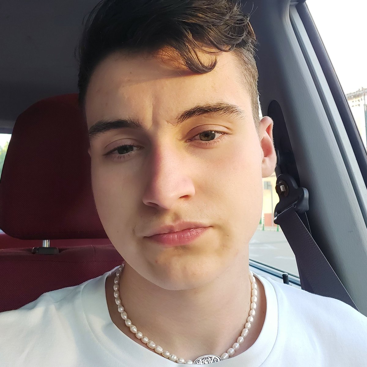 Adri tweet media