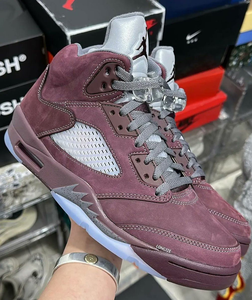 Air Jordan 5 Retro “Burgundy” Releasing August 12th 🍷 bit.ly/3E1Kq18