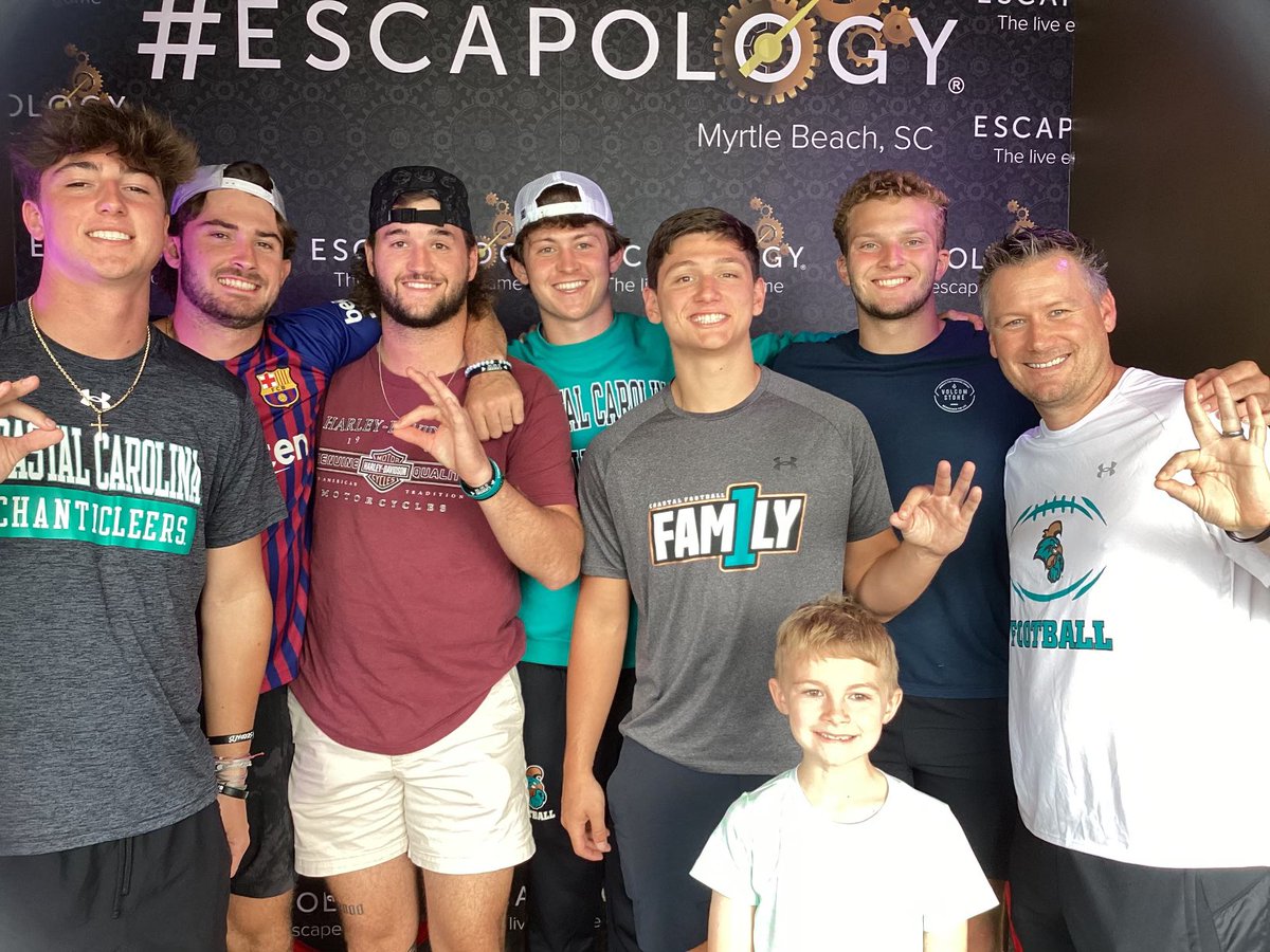 Good QB competition at <a href="/EscapologyMB/">Escapology Escape Rooms Myrtle Beach</a> tonight … excited about this room!!! #FAM1LY