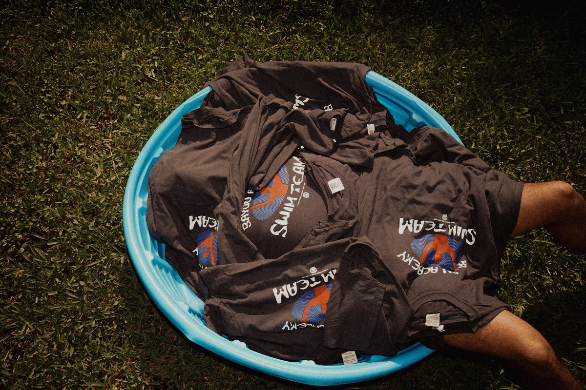 posyofideas's tweet photo. SWIM TEAM T SHIRTS.
COME AND DIVE IN THE DEEP END!
Photography by @SheepishNarco https://t.co/LyCR7qM9LR