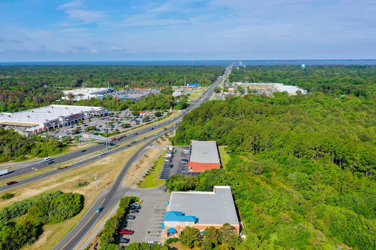 New town every hour on Twitter "Kitty Hawk, North Carolina Population 3,571 Photos from Google