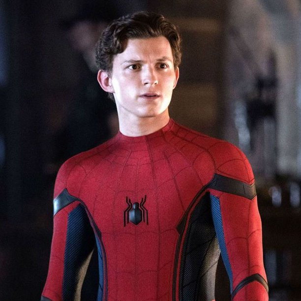 Tom Holland says he’s taking a year-long break from acting

(via @etnow)