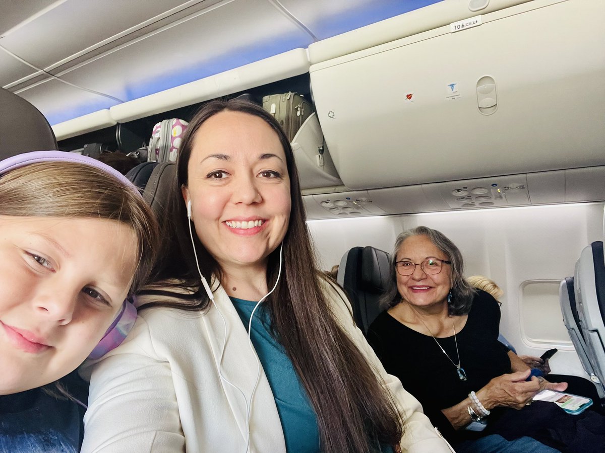 On our way to Chicago for our annual @WHMayoClinic Transforming Women’s Health course, this year featuring a @MenopauseOrg menopause 101. Looking forward to the cutting edge content and fantastic connections with colleagues. #TransformWH