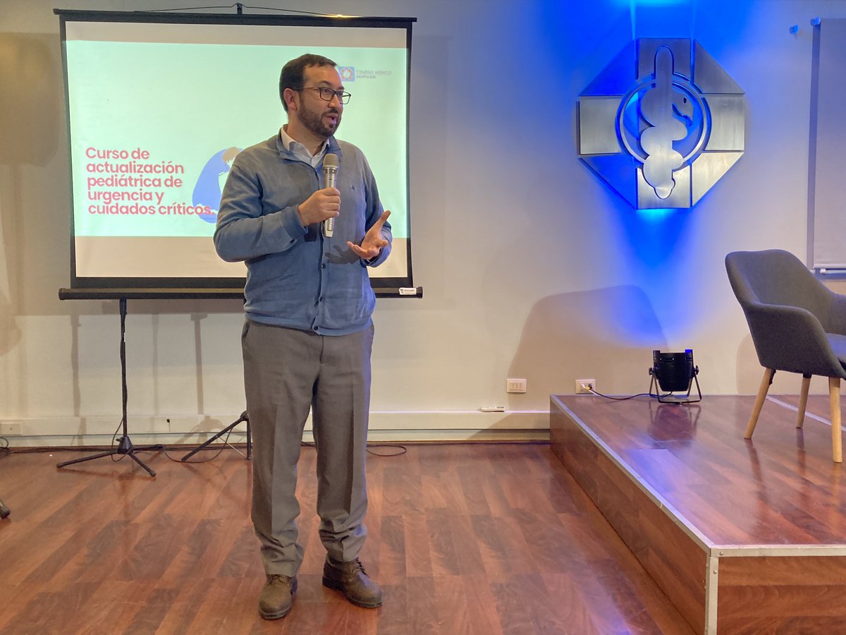 ➡️ El Dr. Luis Enberg, presidente de <a href="/sochimu/">SOCHIMU</a>, participa del lanzamiento del “Curso de actualización pediátrica de urgencia y cuidados críticos”, que fue elaborado en conjunto con el #ColmedSantiago y sociedades médicas