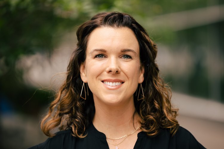 Jamie Beason has impressed us with her approach to leading the Business Intelligence team at JLL. We wanted to highlight some of the key lessons and specific tactics her team has employed to engage with business users and drive meaningful results. loom.ly/4OWgOk4