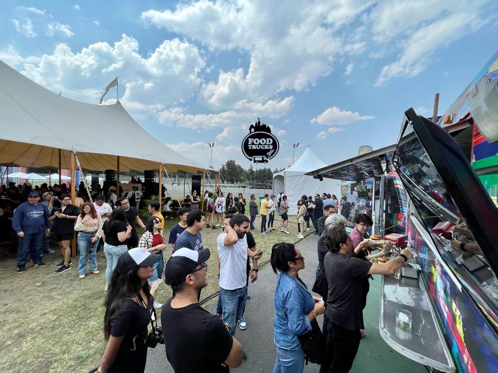 { #Eventos } Algo de lo que se vivió en el #Catering para la #RuedaDePrensa para la presentación del #Lineup del #CoronaCapital23 🙏🙏🙏 
Los #FoodTrucks de #Cdmx #Mexico presentes. 
#FoodTrucksDF
