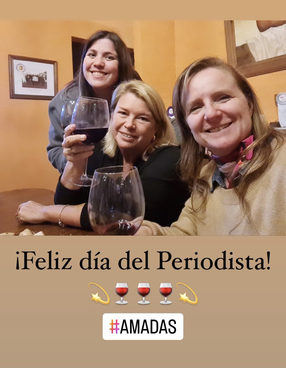 amadasargentina's tweet photo. ¡Feliz día colegas!
.
#amadas #amadasporlatierra #campo #campoargentino #MujeresRurales #Periodista #periodismo #DiaDelPeriodista
@NanetteGiova https://t.co/81WyUHXavU