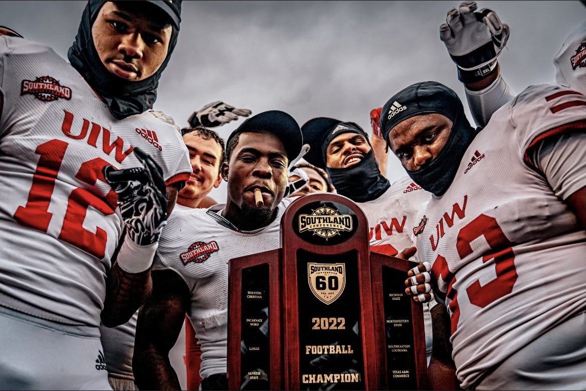 GodmadeConaway's tweet photo. #AGTG after a great conversation with @Coach_GSanders i’m blessed to receive my first offer from the University of Incarnate Word!
@UIWFootball @CoachNYoung @Coach_Killough @CoachTSpragg @Coach_MoDLG @Greedy_Elite @YmlaAthletics https://t.co/Ctk0PHA2mD