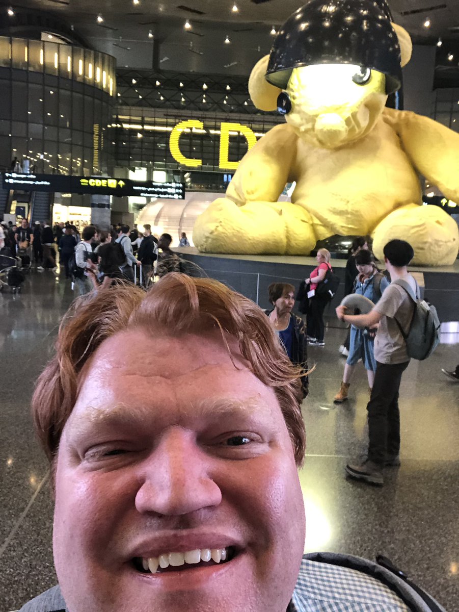 Of course I had to have he obligatory selfie with the giant teddy bear! #hia #dohaairport #Qatar #AVgeek #solotravel #Travel