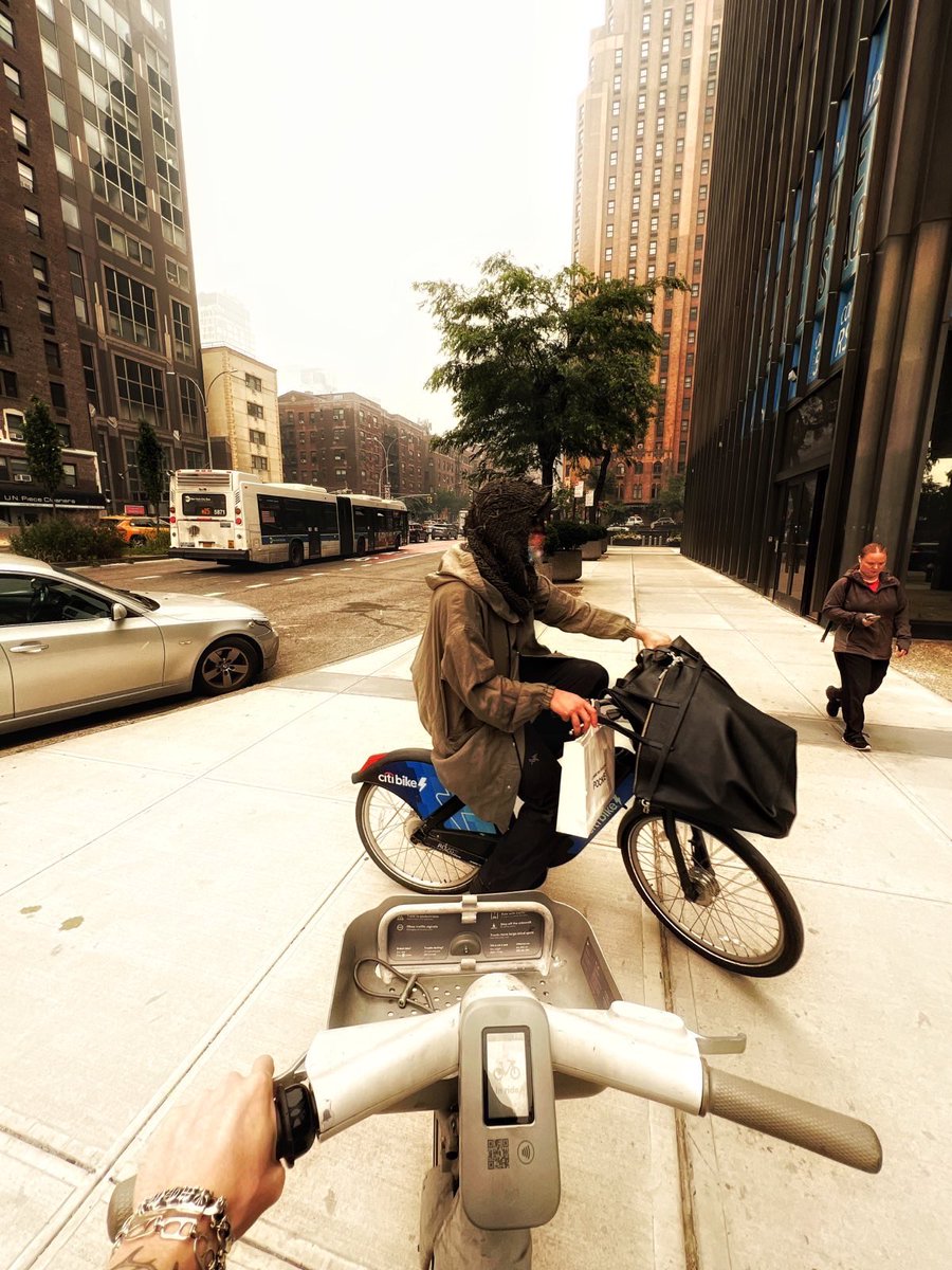 killlyfe's tweet image. ain’t even that bad