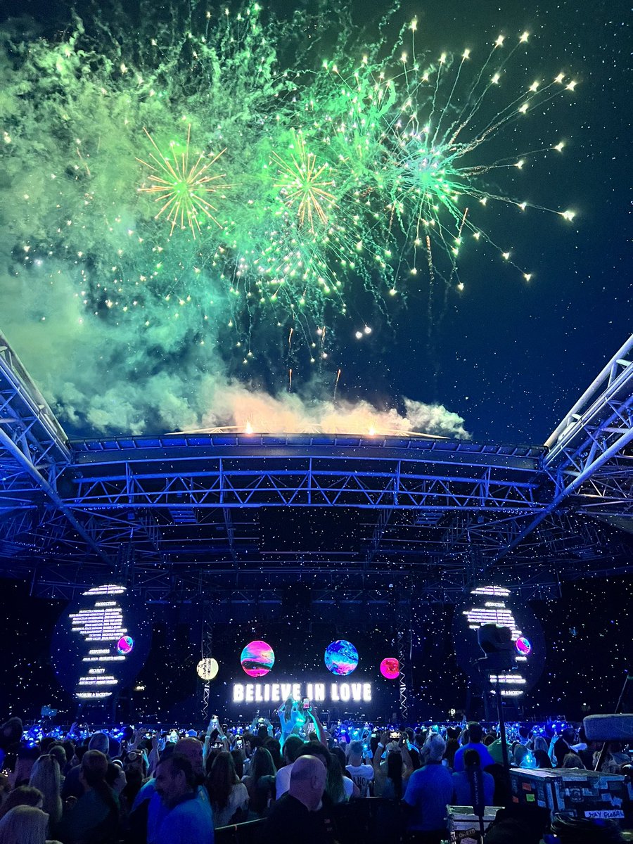 Liam_Bones tweet media