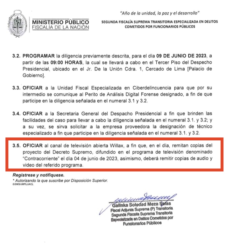 ⛔ OTRA MÁS DE WILLAX
Supuesto decreto supremo hallado en una impresora de Palacio de Gobierno sería FALSO. 

La FISCALIA exige a WILLAX que le proporcione el documento difundido en el programa 'contracorriente', porque en dicha diligencia no se encontró ningún decreto.