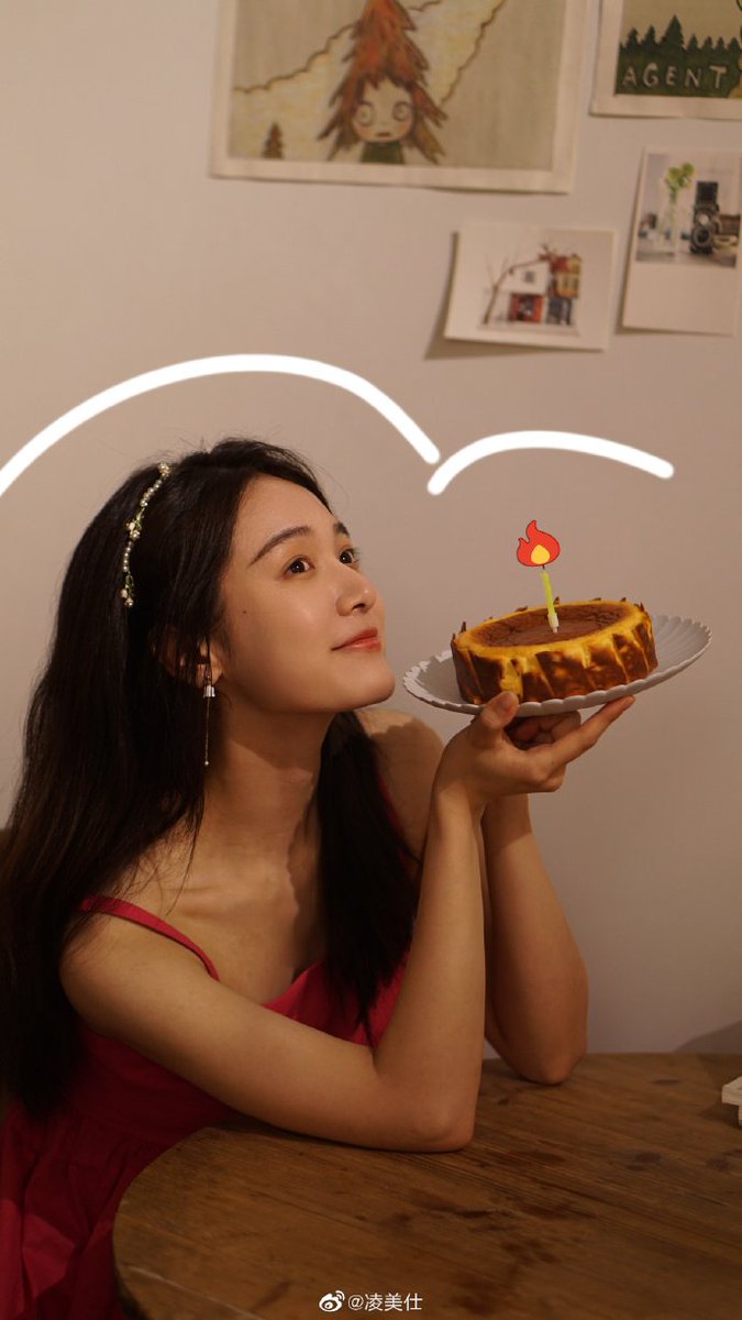 CdramaL's tweet photo. 「📸 | #LingMeishi de #CuteBodyguard, compartilhou novas fotos enquanto comemora seu aniversário de 26 anos ❤️ https://t.co/csVSdafm0i