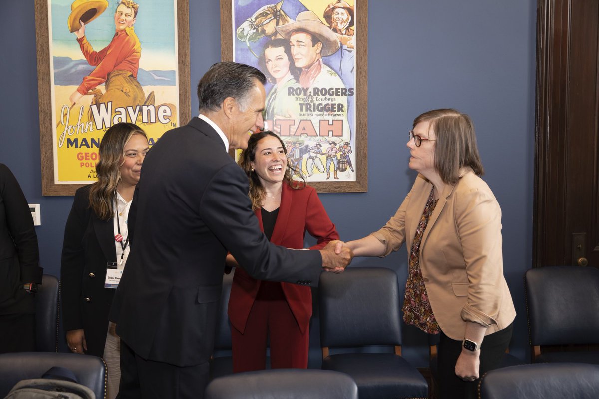 Last (but not least!) meeting of the day was w/ <a href="/SenatorRomney/">Senator Mitt Romney</a> and his DC team. So appreciative of their time and interest in learning about Utah domestic/sexual violence services &amp; how important federal funding is for keeping their doors open and crisis lines answered. #utpol