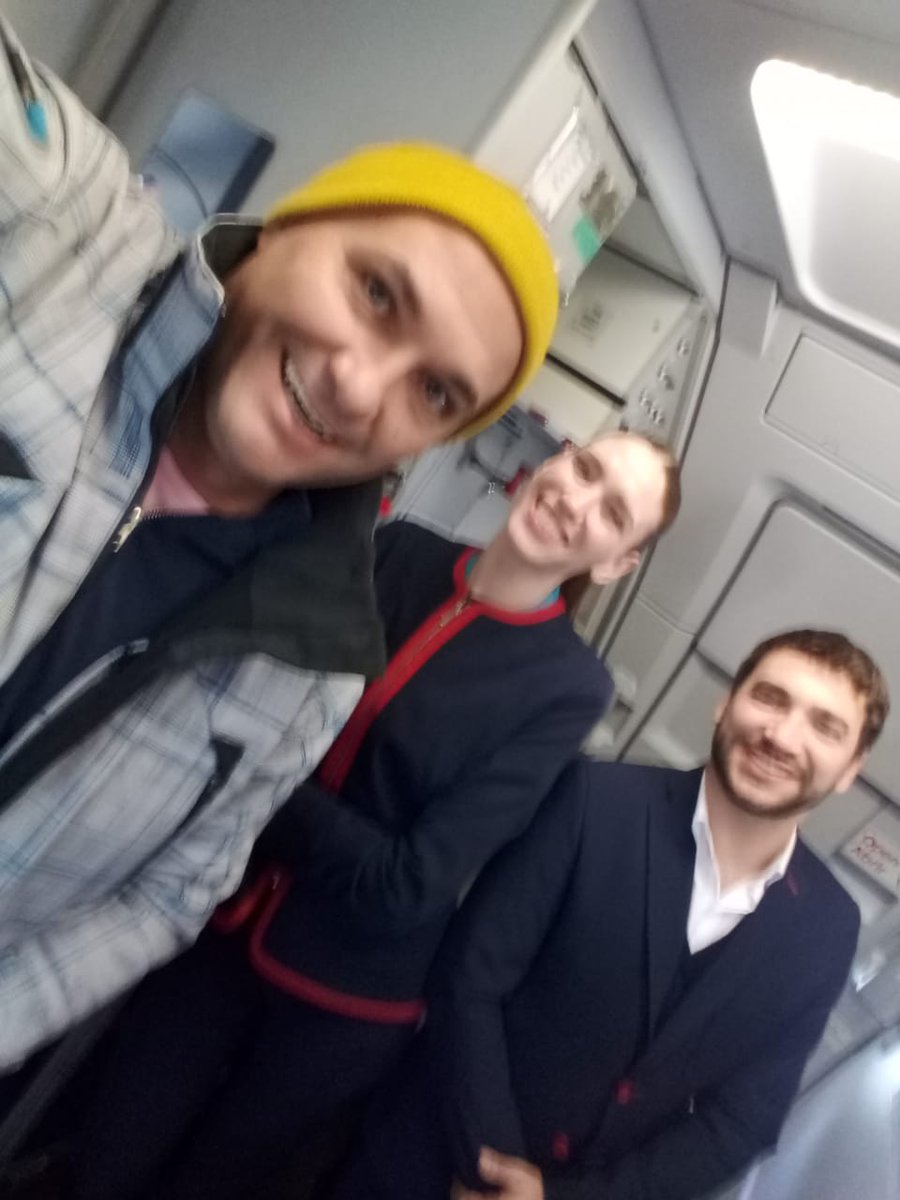 danielperfumo's tweet photo. El proyecto del corredor turístico de los pueblos petroleros de #vacamuerta llega a #Salta x la vinculación aérea desde #neuquen por @jetsmart_argentina ...y la buena onda del  Cap Sergio Volpi - 1 of Ignacio Viale - Pilar Mendaña - Aramis Curio - Paula Rivas y Guadalupe Heredia https://t.co/Y7Cw7WJ5H8