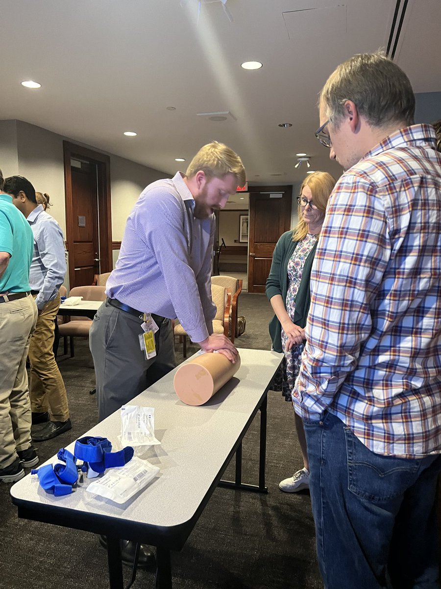 mday358's tweet photo. Had the incredible opportunity of teaching several @StopTheBleed classes at the International Trade Commission! Thank you to everyone who helped make this happen @Trauma_Q @GWSurgery @AmCollSurgeons @acsSTOPTHEBLEED https://t.co/ZpTlC2RUH4
