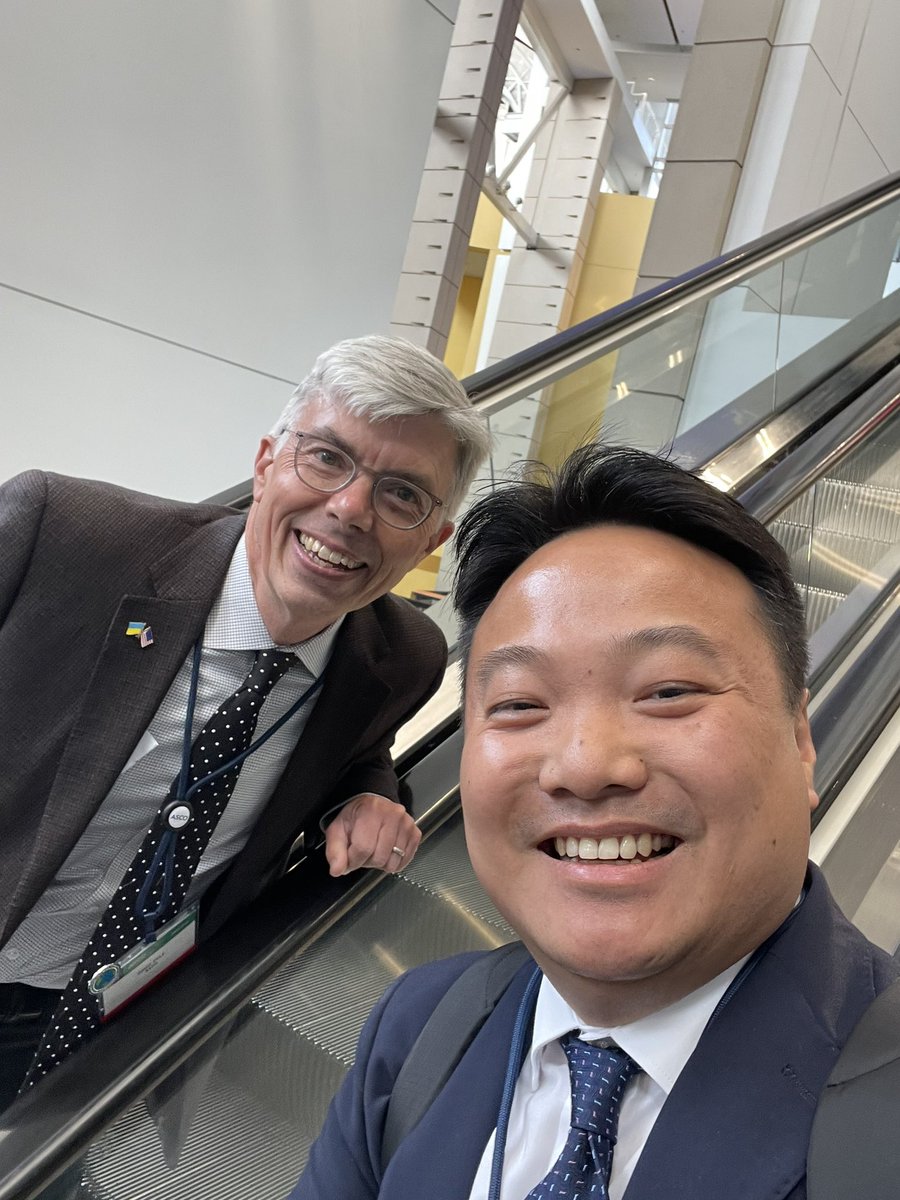herbloong's tweet photo. As #ASCO23 ends &amp; we eagerly look forward to #ASCO24, I am pleased to announce I rejoined (best!) @ASCO #InternationalAffairsCommittee in capacity as #ChairElect &amp; Liaison to #APACRegionalCouncil led by @DrMLChua 🌏 Will represent Int’l community in our global organisation. https://t.co/kC5C6E33Zh