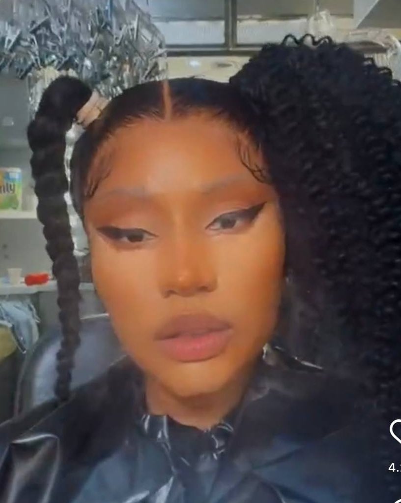 Pop Tingz on Twitter "Nicki Minaj looks stunning on a set shooting a