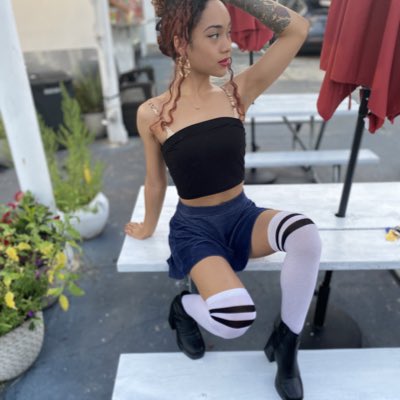 #NewProfilePic https://t.co/nWefc8UAR1<a href="/tag/newprofilepic"class="tags">#NewProfilePic</a>