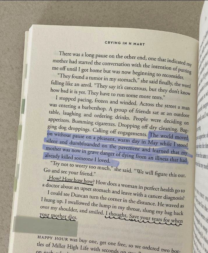 CQCfansWorld's tweet photo. This book is a reminder to hug , cal appreciate and respect your parents, as long as you  still can. https://t.co/G5qCv2S3np