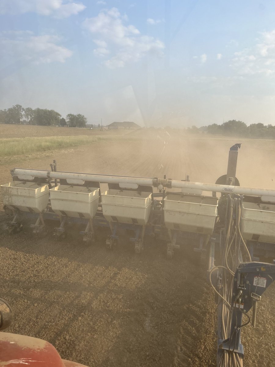 Planting a extra 100 acres of silage corn tonight into red clover ground we took off last week, hoping for a nice shower over the weekend #plant23 complete