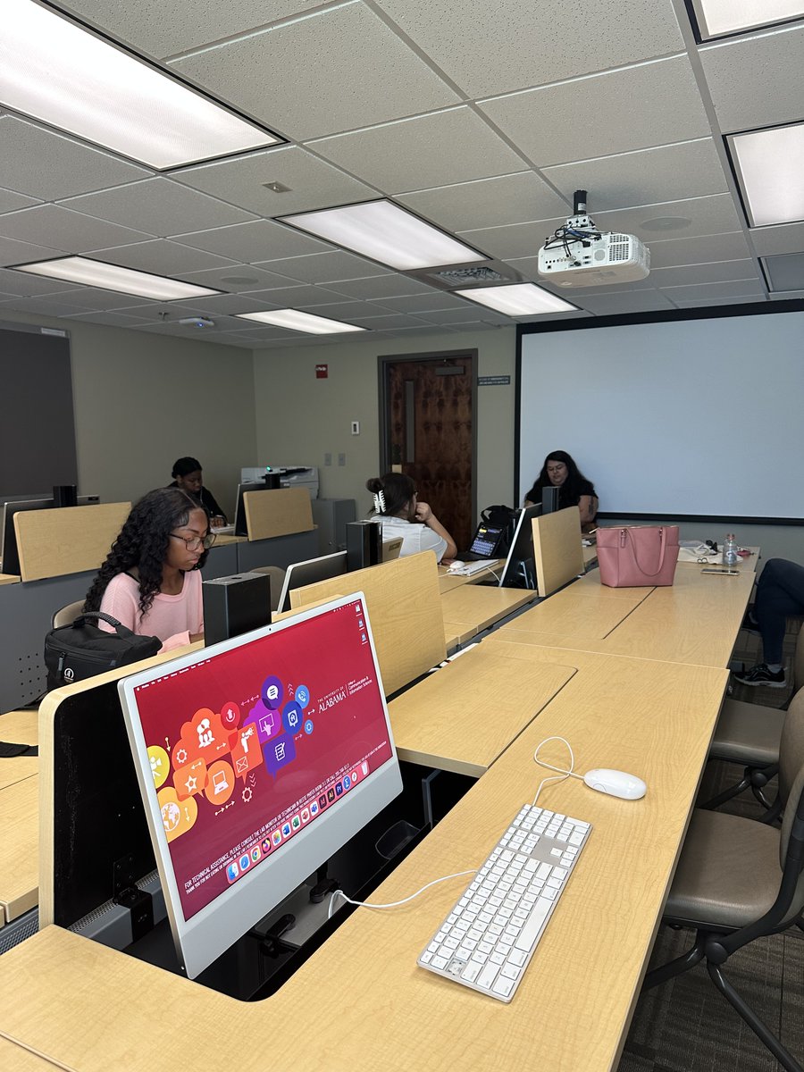 AlaSPA's tweet image. The Multicultural Journalism Workshop staff had a busy day yesterday! They went on the Hallowed Grounds Tour, visited Alabama Heritage, talked with author Leah Myers, and visited Foster Auditorium and Malone-Hood Plaza. @uaccis @ua_jcm