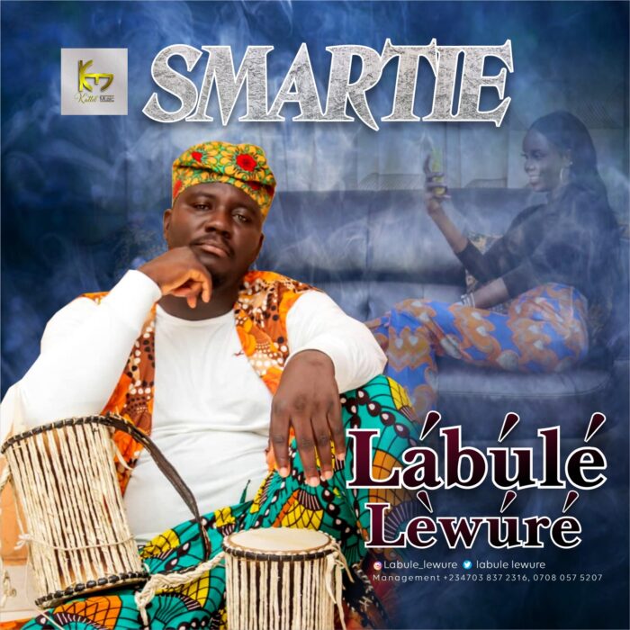 🚘🚦#NIGHTWAVES with @rereloluwaseun
▶️ SMARTIE     @LABULE
#WednesdayVibes #DontDrinkAndDrive #TrafficRadioUpdates
📻🌍🎧 trafficradio961.ng