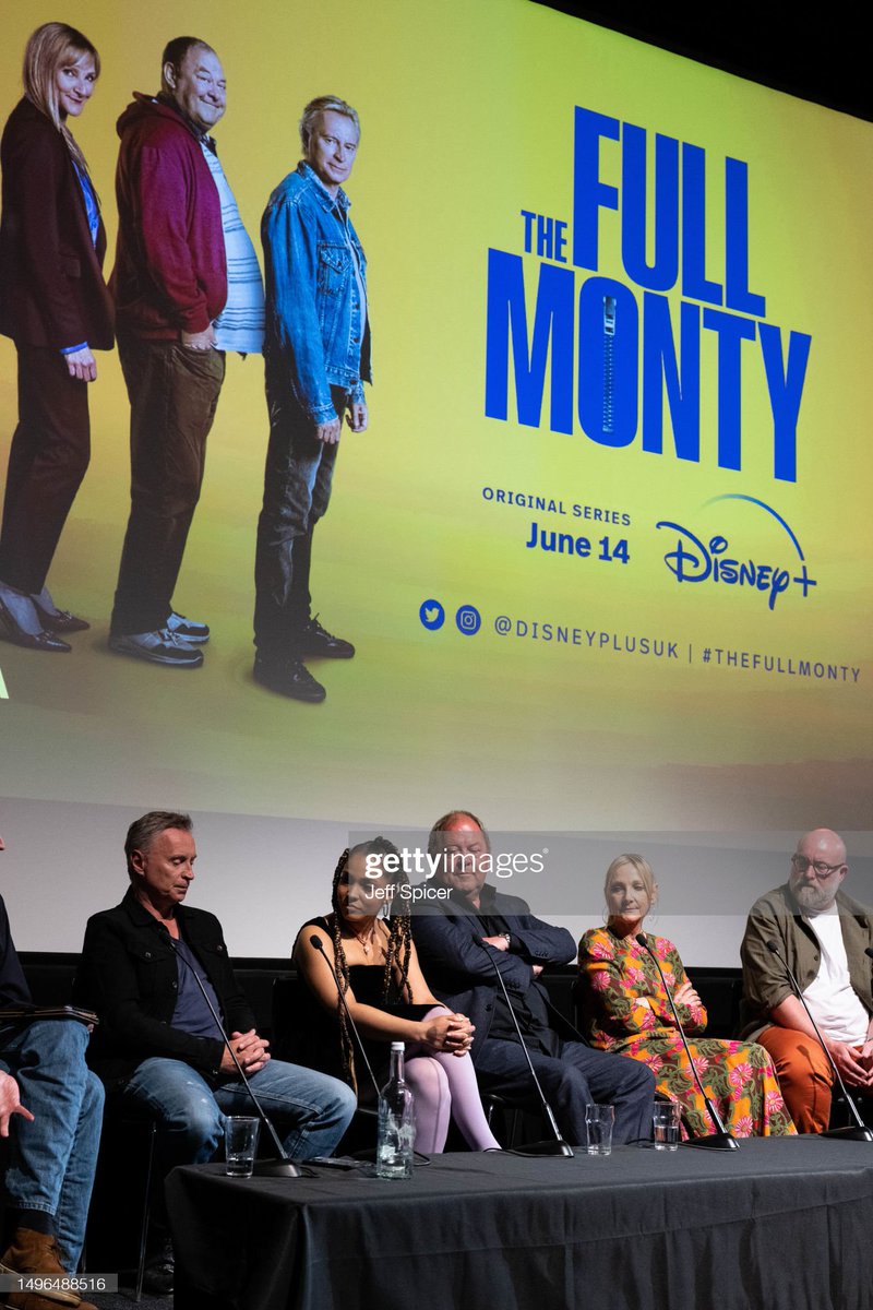 #RobertCarlyle | BFI Preview Screening of 'The Full Monty'

🔗 facebook.com/media/set/?van…