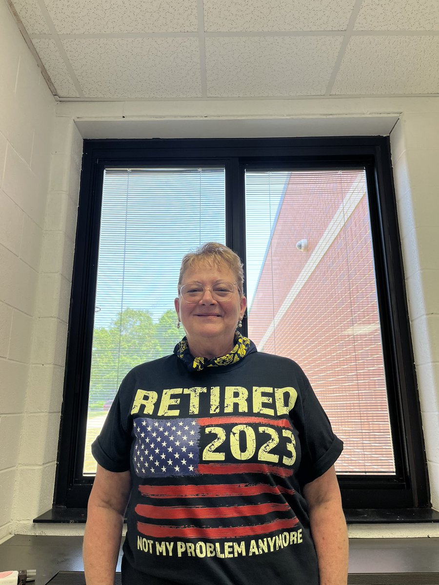 Ms. Angelus tweet media