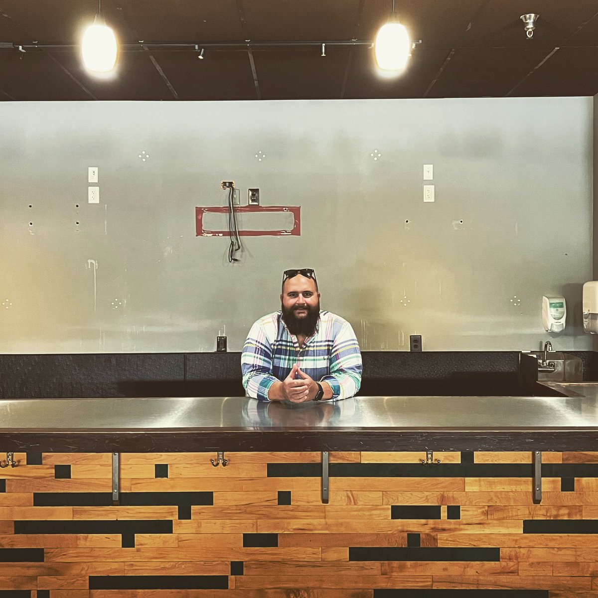 BeowsBooks's tweet photo. 8111 Creedmoor Road, Suite 153, Raleigh, NC. 

We got our spot. The next couple weeks will be full of updates as we start getting this space ready to serve great coffee, beer, books, and conversations. https://t.co/o6SL0XO92a