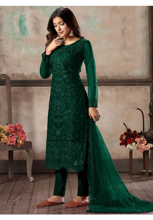 🎉 An elegant designer pine green party wear salwar suit blends tradition with modernity perfectly. Perfect for parties and special events. #PartyWear #DesignerDresses #OnlineShopping #Fashion Shop online for international shipping to the UK, USA, Canada, and Germany.