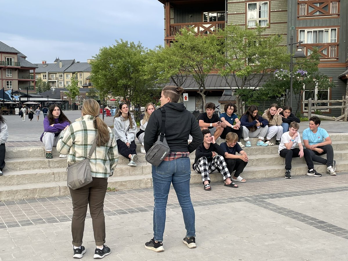 KellesisRoom12's tweet photo. Getting ready for our scavenger hunt in the village-EP https://t.co/bkVrU9iBlg