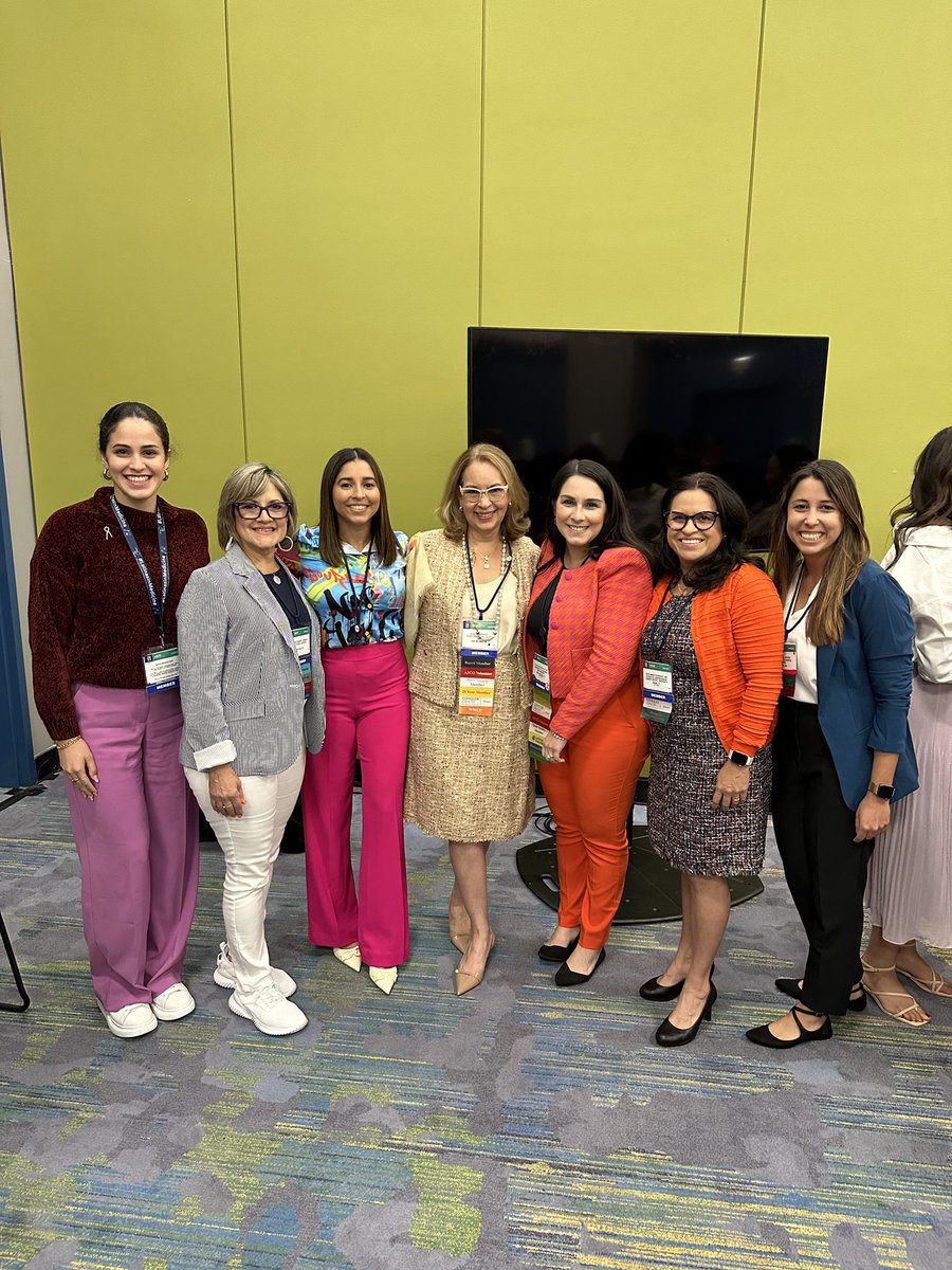 HannahCotto's tweet photo. This weekend I had the opportunity to attend my first #ASCO2023 annual meeting! Being able to sit down for coffee with @NarjustFlorezMD @AnaVManana @COlazagasti @barbarasegarra was the highlight of the weekend. Thank you for sharing your stories and inspiring me #LatinasInOnco https://t.co/RMwG1NyGK3