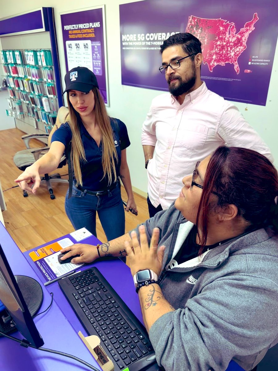 Gabrielle Monique Sarsok tweet media