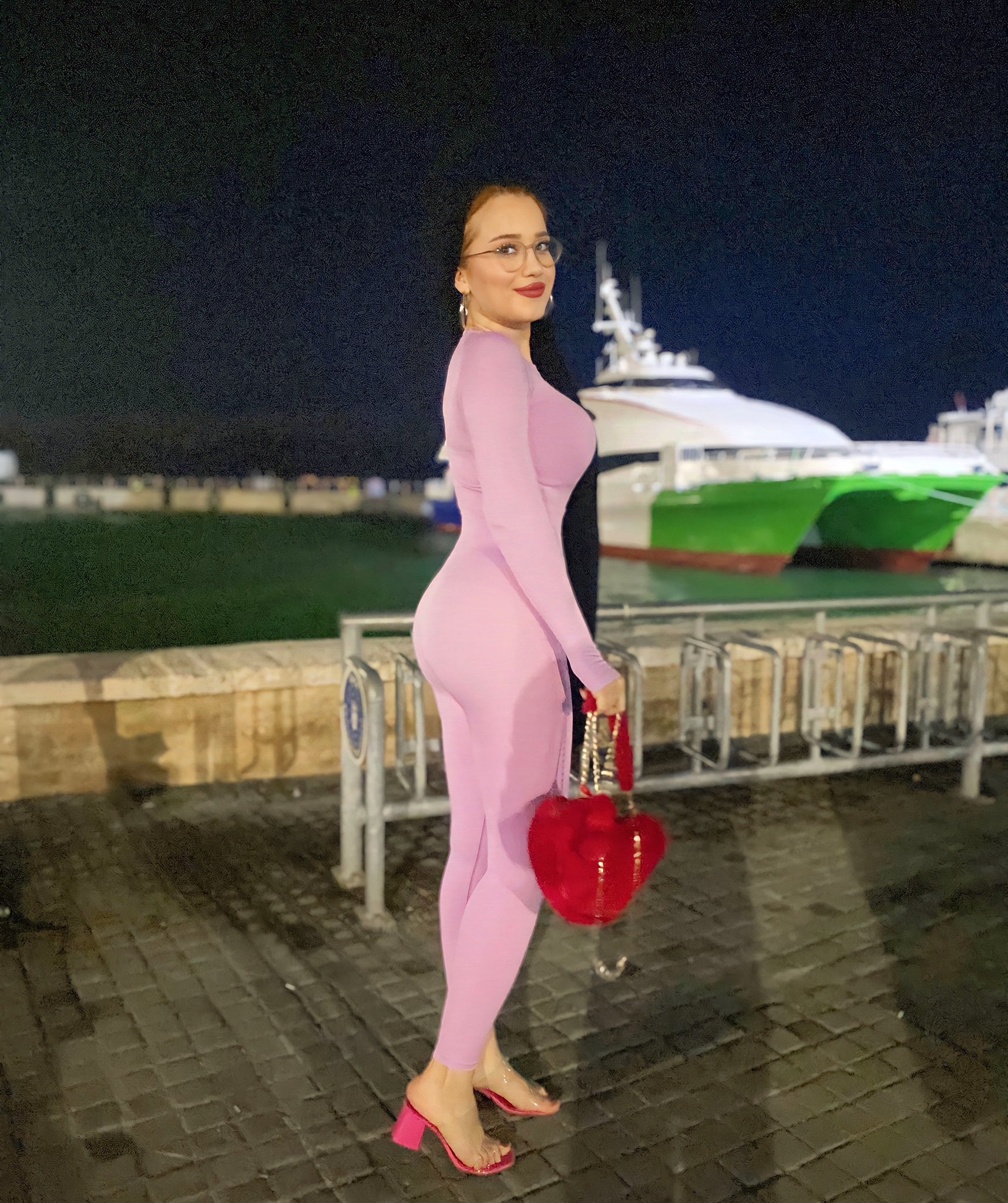 ECRİN DİLEK GÖKÇE 💚✨ on X: beni rakip olarak görenlerin pek çoğunu  tanımıyorum :) t.coLSu5XKSbyT  X