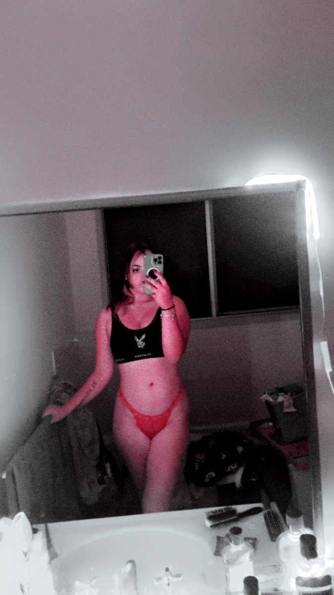 Georgia88160695's tweet photo. New content go love it x

https://t.co/Ht2ZklQcni
#onlyfans #nsw #of #onlyfansbabe 
#THICK https://t.co/Bv8yePhOjt