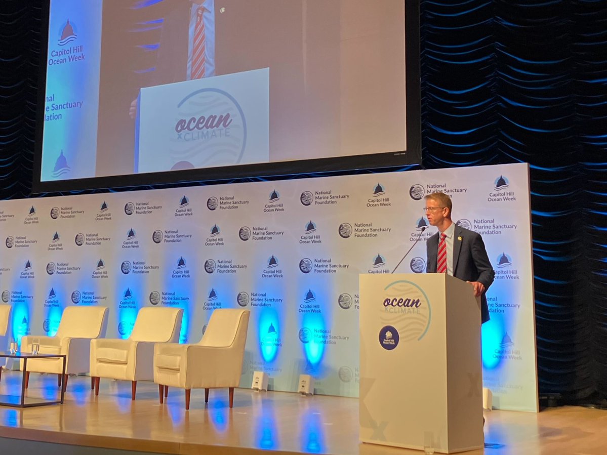 Happy #WorldOceanDay – our oceans are full of marine habitats and critical to Washington state's economy.

Great to join <a href="/marinesanctuary/">National Marine Sanctuary Foundation</a> to discuss how the federal government can better protect these resources – count me as a partner!