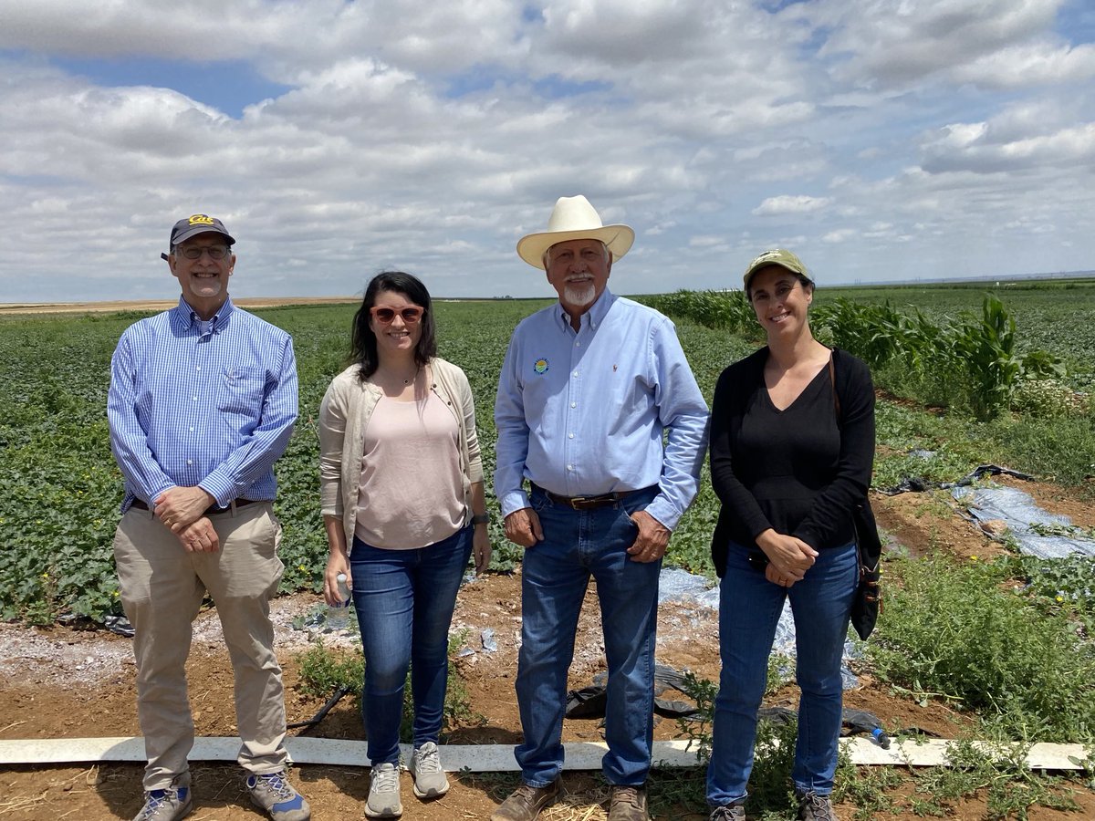 JoeDelBosque's tweet photo. Had a great visit at the farm by members of the California #ALRB, Ralph Lightstone, Chair @VicHassid , and Gen Councel Julia Montgomery. Grateful for the opportunity to know more about each other. Visit organized by Bryan Little of @CAFarmBureau https://t.co/8MYBpbKm2i