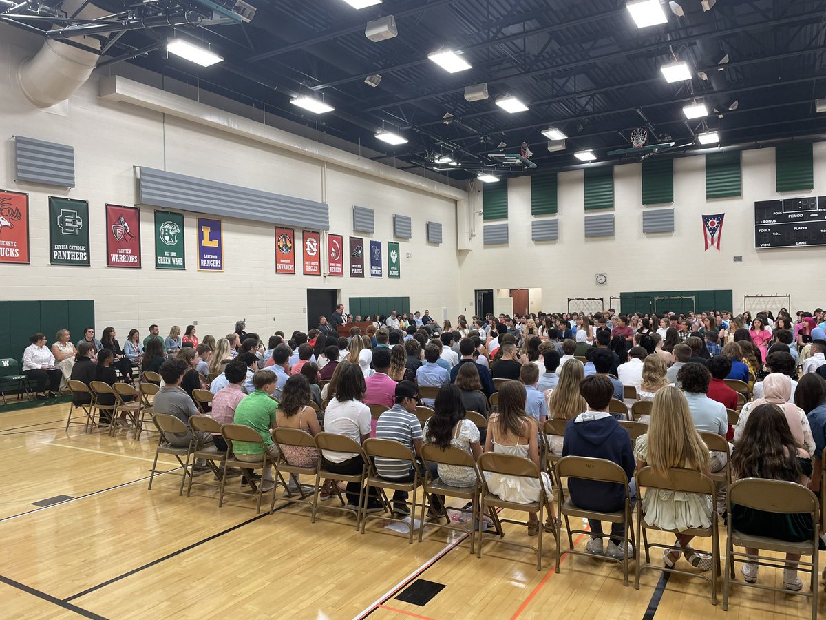 LBMS_Westlake's tweet photo. Congrats to all of our 8th grade students as they were celebrated for finishing their last day at LBMS! Best of luck in the future!  #HornsUp https://t.co/VWJf48dPH4