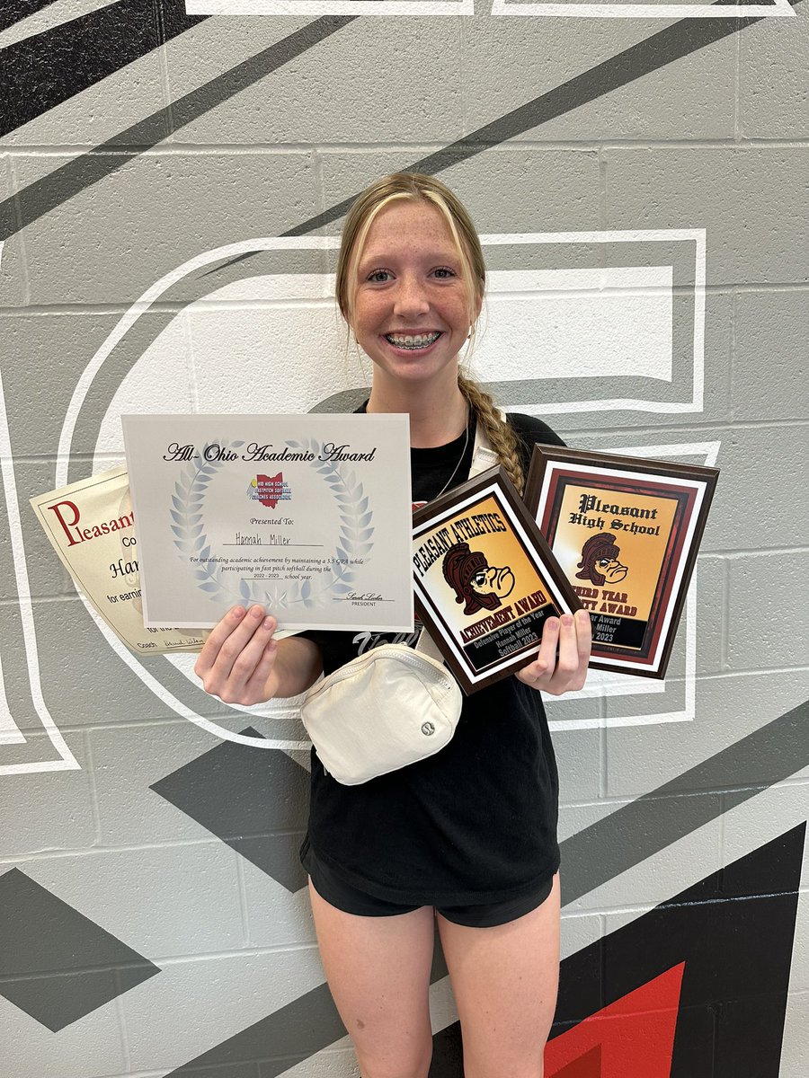 Junior year banquet! I got my 3rd year varsity letter, defensive player of the year, Academic all Ohio, and 2nd team MOAC.