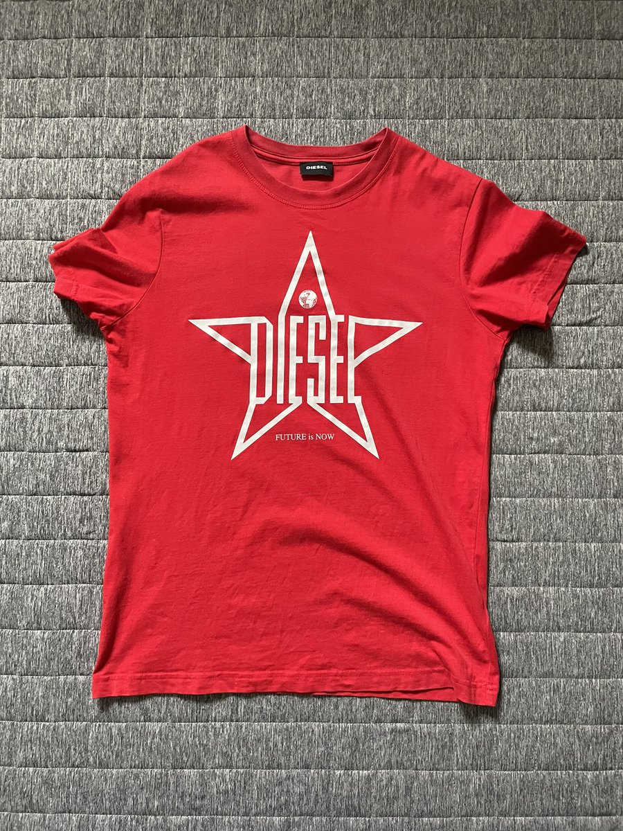 元阪神の赤星憲広じゃないですよ！笑

#赤星憲広
#DIESEL
#Tシャツ