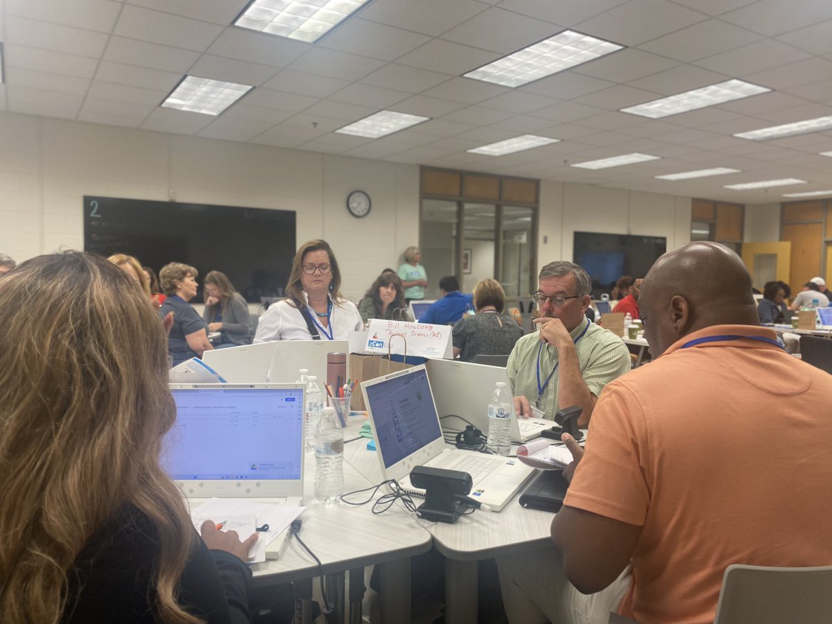 Dee Dickson tweet media