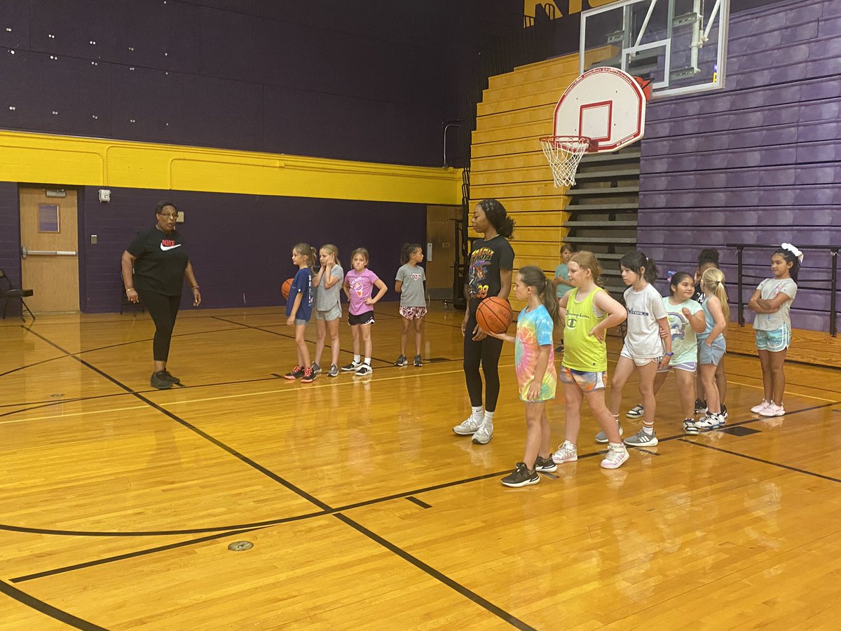 coachdansby's tweet photo. Our camp coaches @GriffinKittie &amp; Z-letes always keep the little ones in line.  @LE_HOOPS @WestJHAthletics @RHS_StayPurple @RichardsonHS1 #campforchamps https://t.co/PcLSe6L7vi