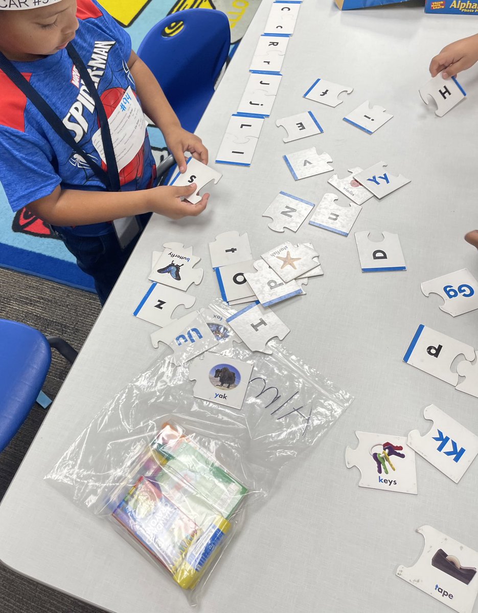 Lots of fun and engaging learning at #CampFraizer <a href="/linda10728linda/">Linda Montemayor</a>