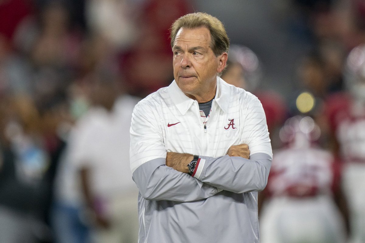 "If you're an average player, you want to be left alone because you want to be able to slide by. If you're a good player, you want to be coached. If you're a great player, you want the coach to tell you the truth every day.” -Nick Saban 💥