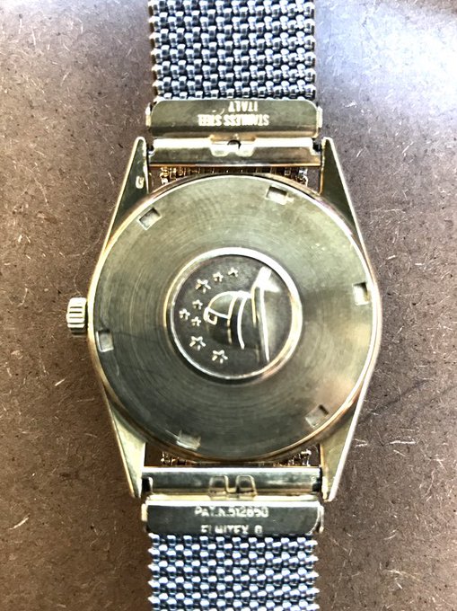 実は時計が好きです5⌚️ ＃コンステレーション ＃金無垢 https://t.co/vLAa1dE1ml