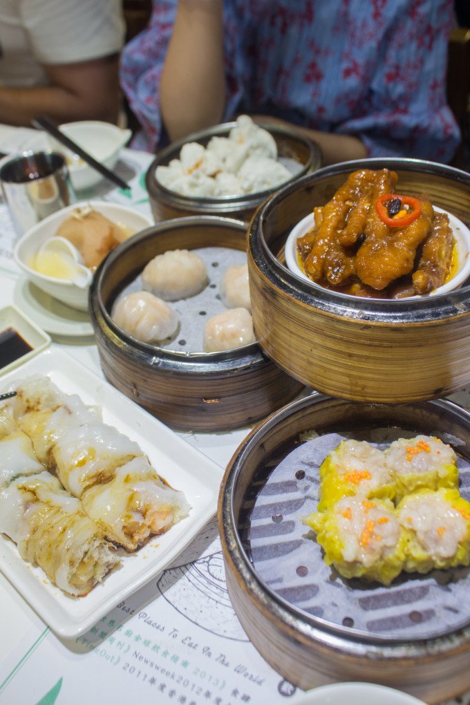 秋芝燕 on Twitter "Hong Kong people love to go to tea restaurants and