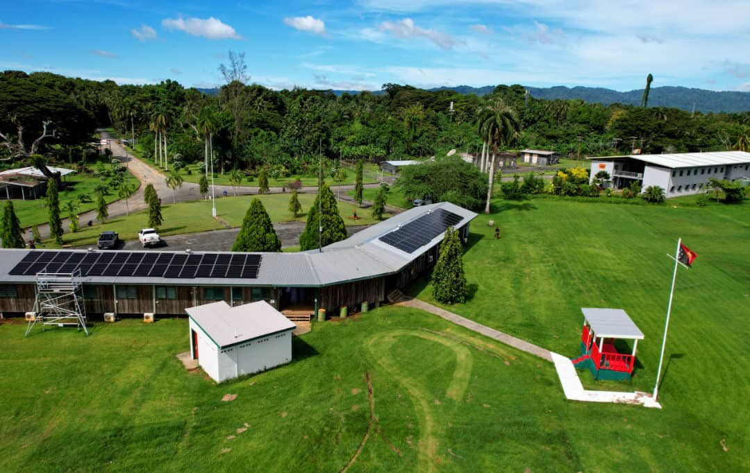 ADFinPNG tweet media