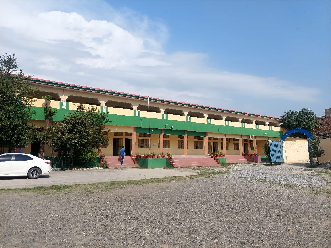 HERAKP_Official's tweet image. The Scrutiny Committee of the Higher Education Regulatory Authority (HERA) headed by the Additional Secretary (HED), representatives from HERA, and Abbottabad University inspecting Iqra Degree College Havelian.

#inspection #highereducation #Monitoringandcontrol #QualityAssurance