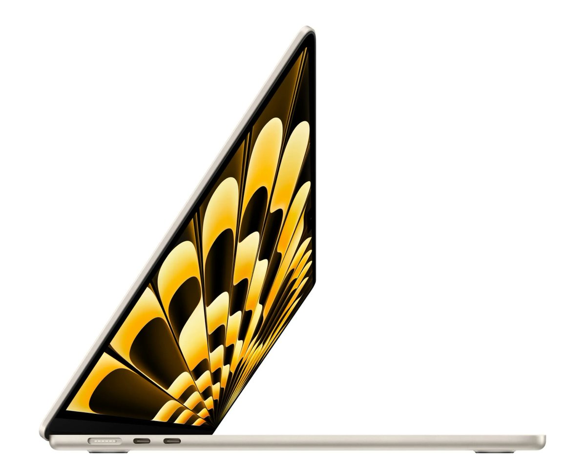 9To5TechNews's tweet photo. Apple Introduces The 15.3-Inch Macbook Air https://t.co/QJ2fgT3dv4 #Apple #MacBookAir #WWDC #WWDC23 https://t.co/OCpXxkepzz